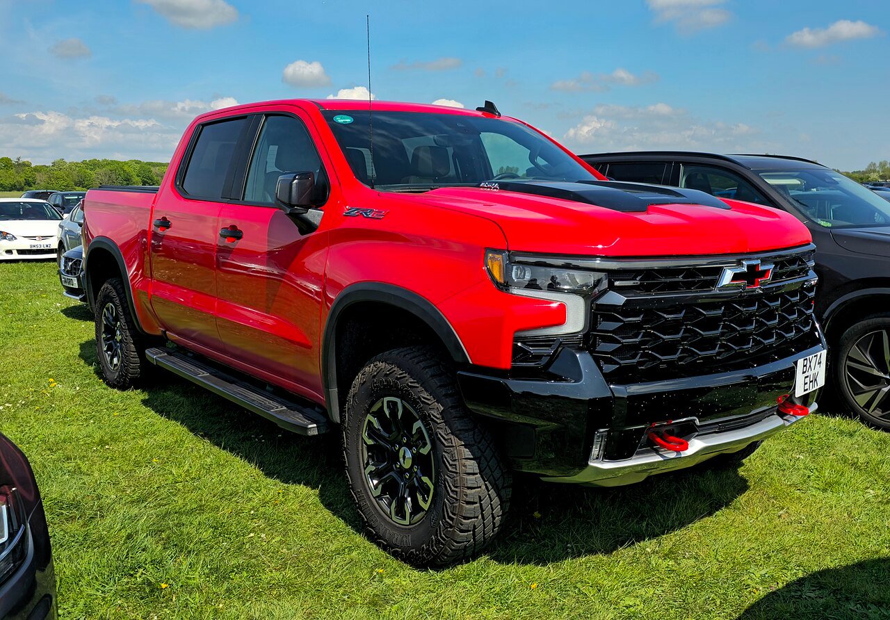 View 3 of 2022 Chevrolet Silverado Big Horn