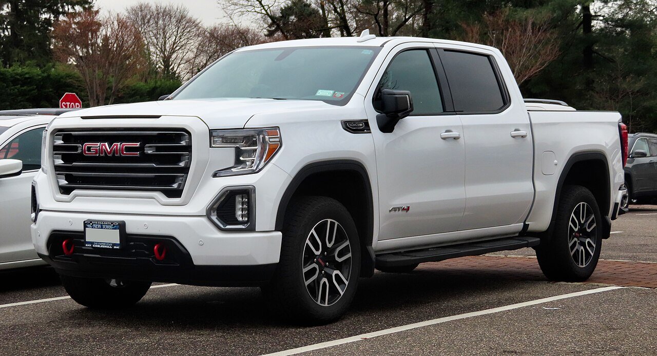 View 3 of 2019 GMC Sierra SLT
