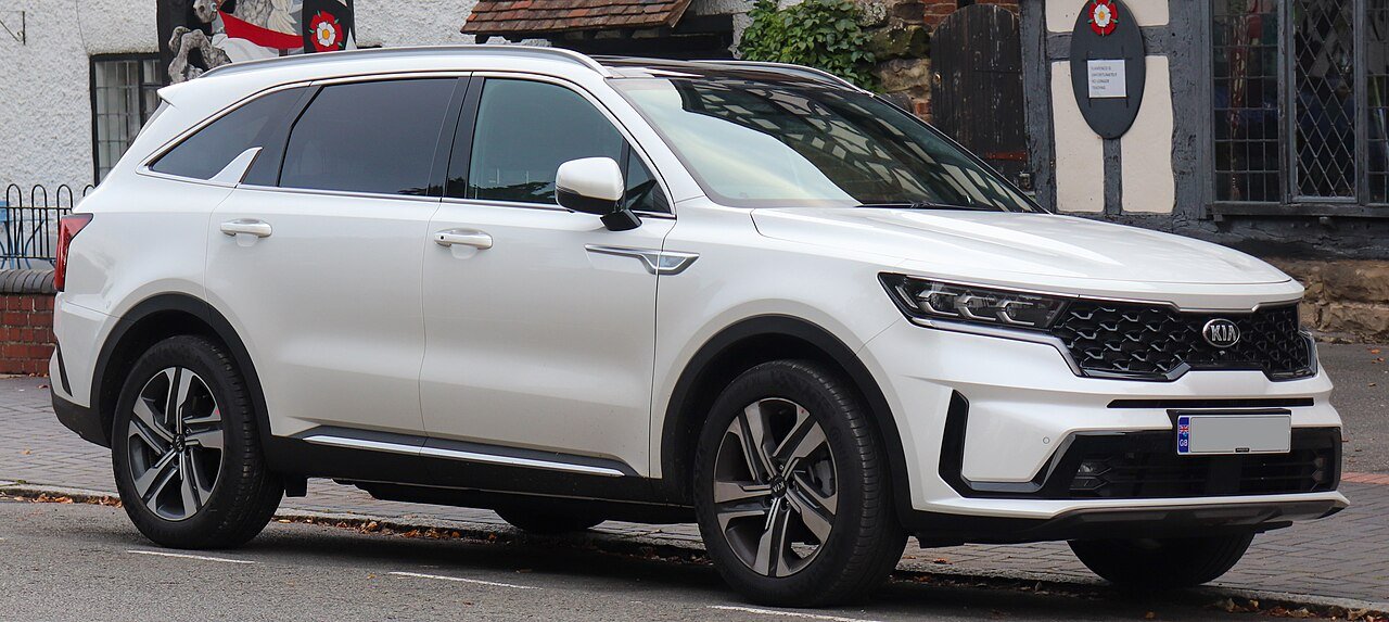 View 3 of 2024 Kia Sorento Touring
