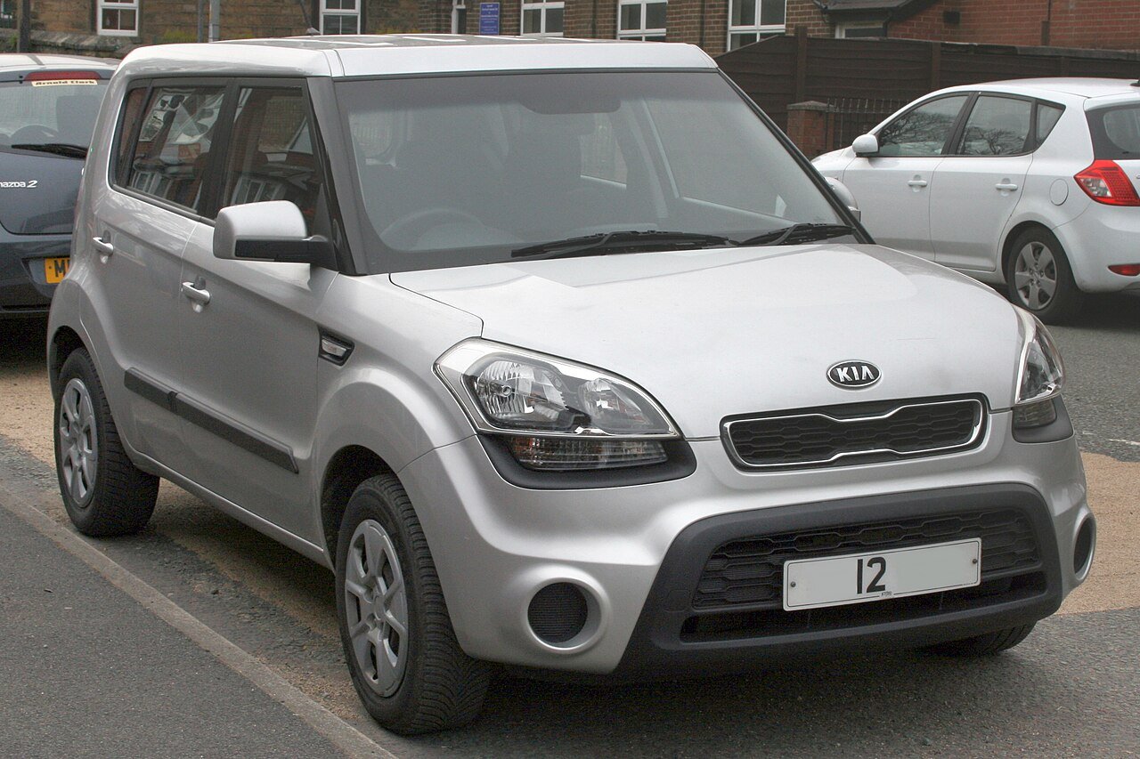 View 2 of 2012 Kia Soul SE