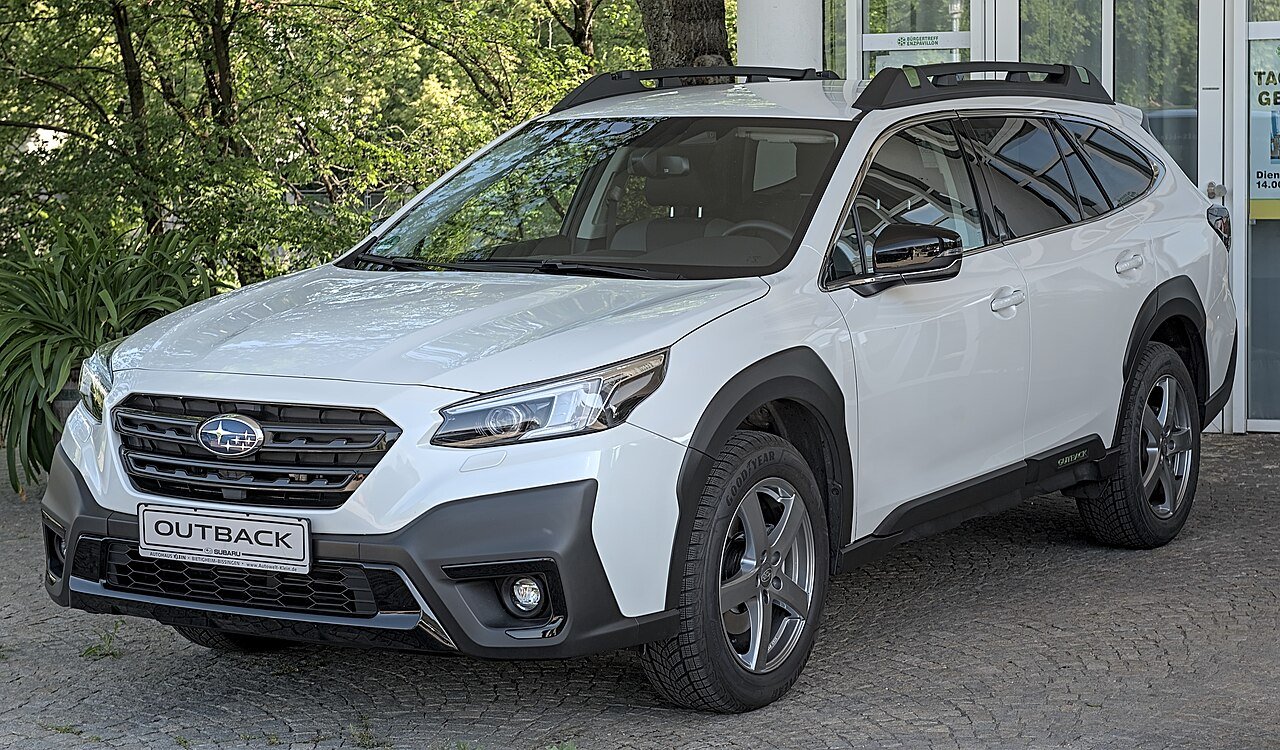 View 3 of 2000 Subaru Outback SEL